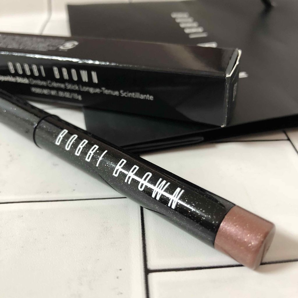 ロングウェアスパークルスティック 05 ローズクォーツ/BOBBI BROWN/スティックアイシャドウを使ったクチコミ（2枚目）
