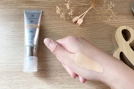 肌潤 マルチCCクリーム/米肌/CCクリームを使ったクチコミ(4枚目)