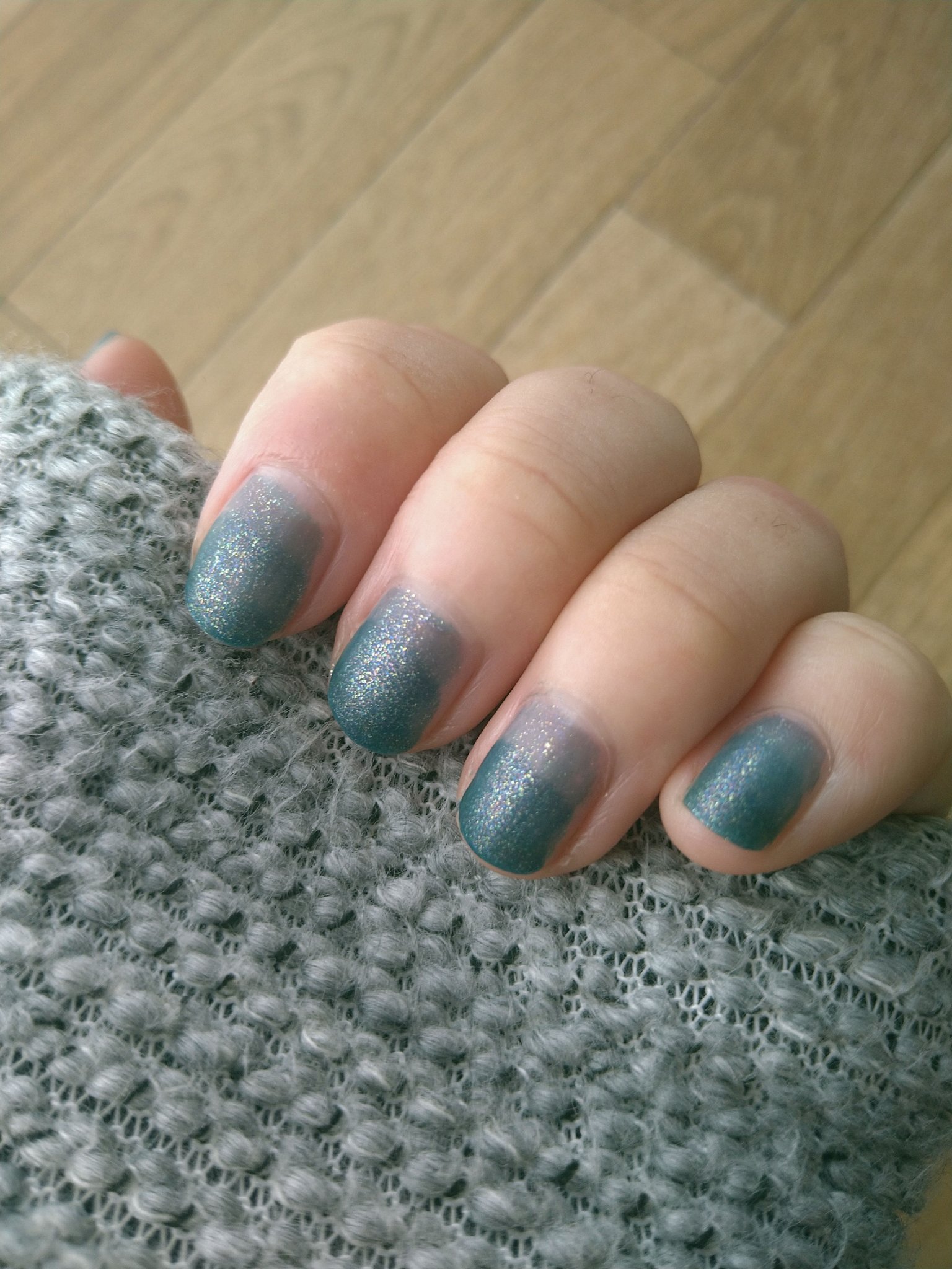 カラフルネイルズ/キャンメイク/マニキュアを使ったクチコミ（1枚目）