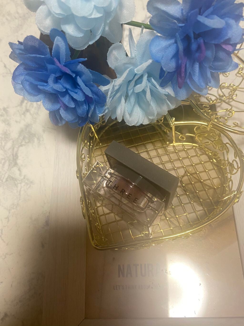 シマリングカラーヴェール ステートメント/THREE/単色アイシャドウを使ったクチコミ(1枚目)