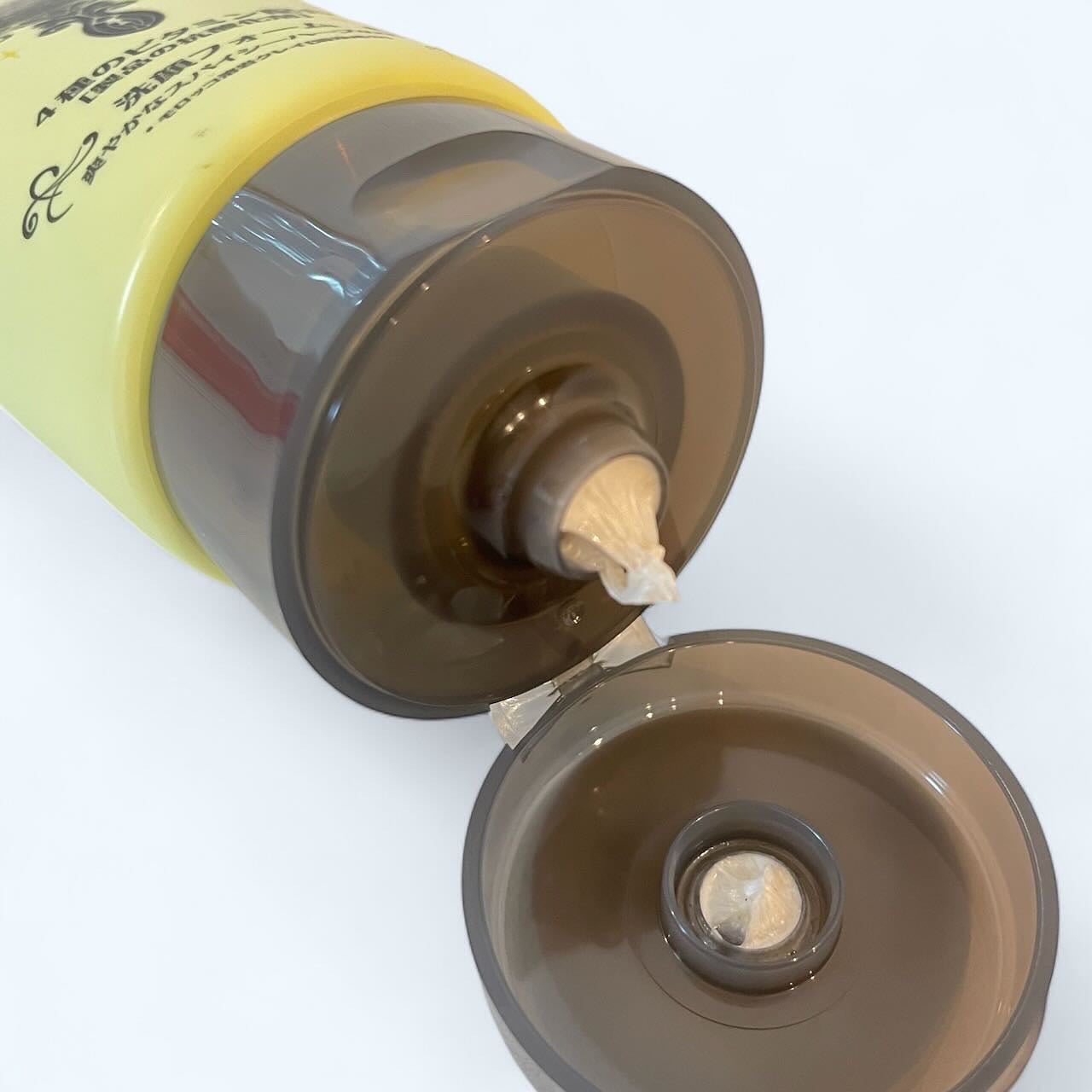 ðmomoð on LIPS ãðžmoniplaããããŒããæŽé¡ãã¹ã¿ã¬ã¹ãŒã«ãã©ã€ãã®ååæ..ãïŒ3æç®ïŒ