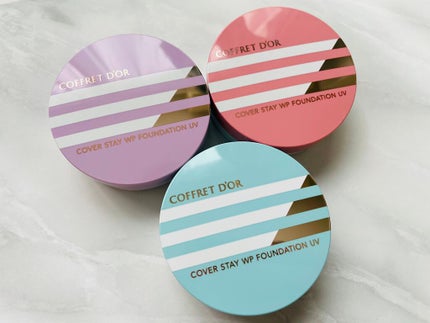 カバーステイWPファンデーションUV 01(オークル-B相当)/コフレドール/パウダーファンデーションを使ったクチコミ(3枚目)