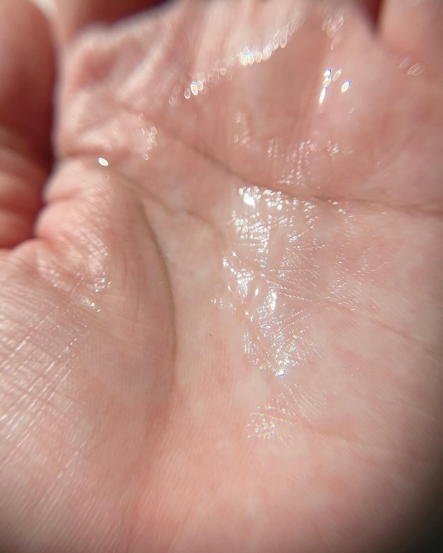 アクアヒアルロニックエッセンス/ロベクチン/化粧水を使ったクチコミ(4枚目)