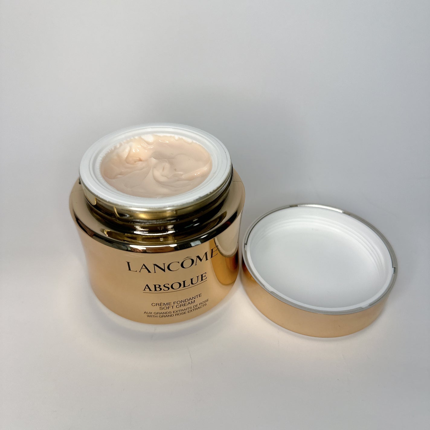 アプソリュ ソフトクリーム/LANCOME/フェイスクリームを使ったクチコミ(2枚目)