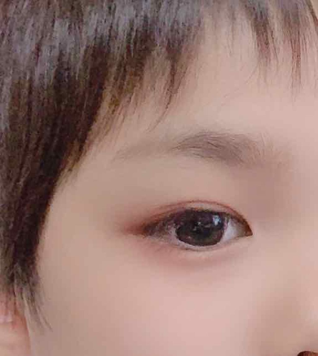 はづき on LIPS 「2枚目みたいな感じの色合いのアイシャドウが欲しいんですがどれが..」(2枚目)