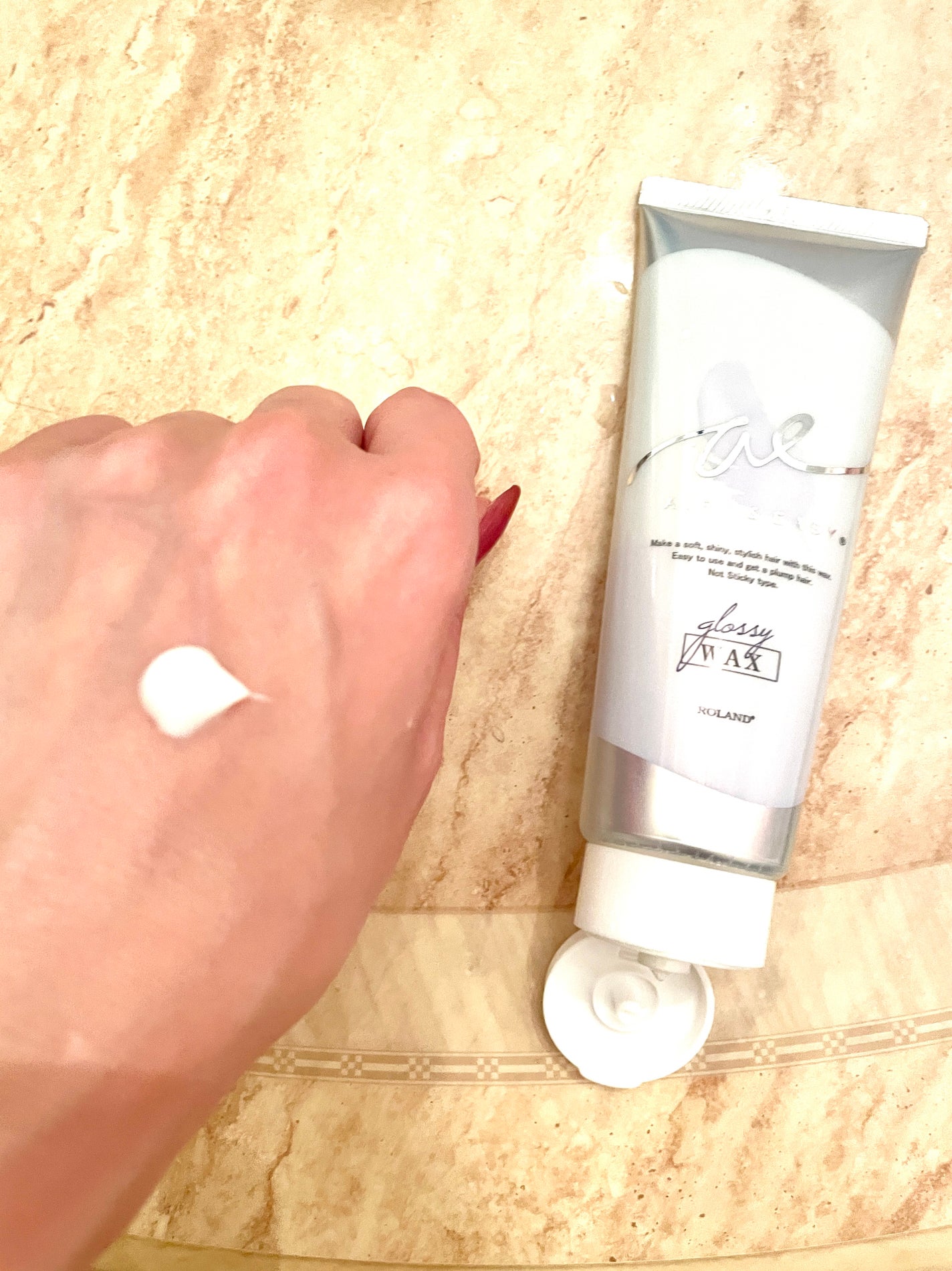 グロッシーヘアワックス/エアリー&イージー/ヘアワックス・クリームを使ったクチコミ(3枚目)