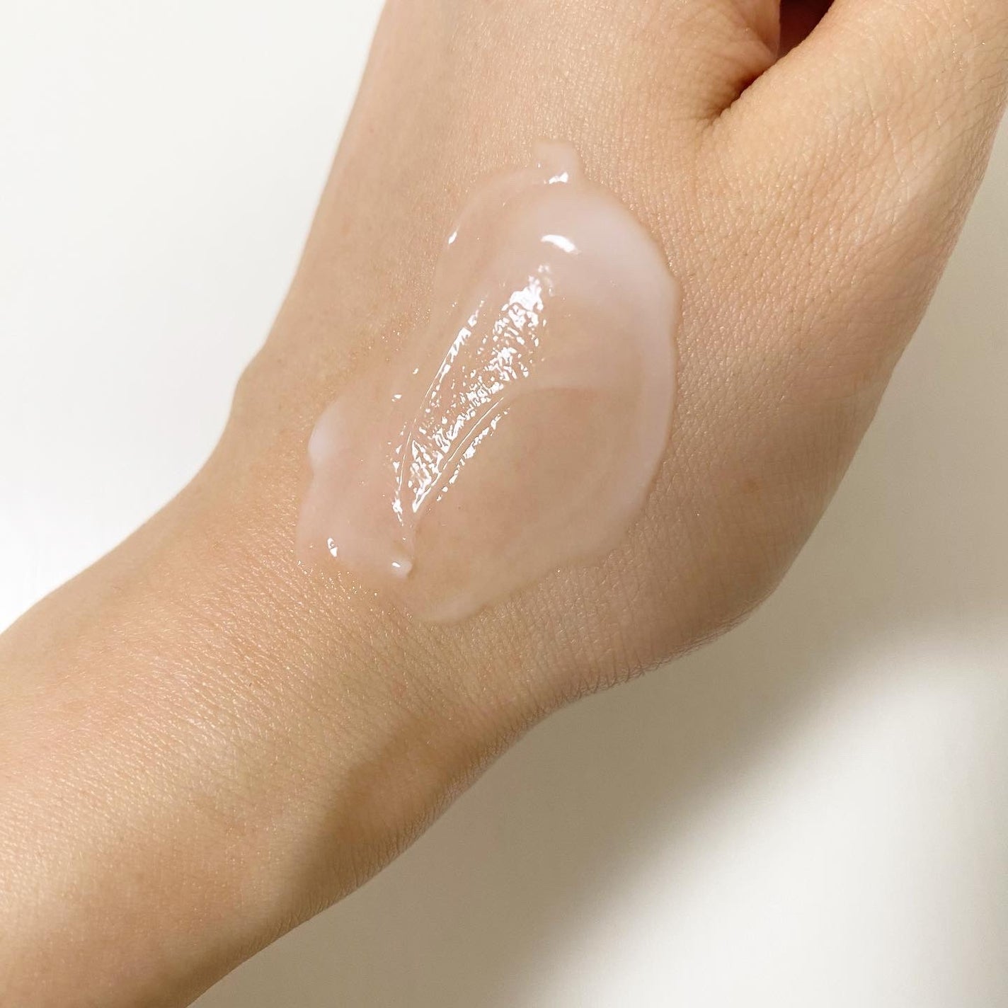 エッセンシャル リアル アイクリーム フォーフェイス/AHC/アイケア・アイクリームを使ったクチコミ(4枚目)