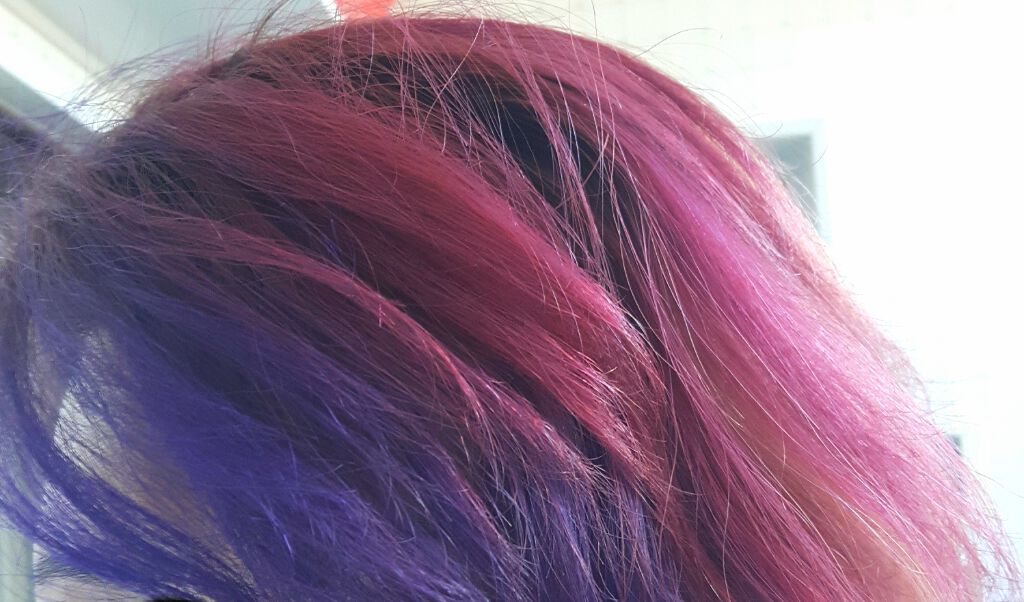 ビューティーン カラークリームのクチコミ「前回のマニックパニック／パープルヘイズが
すっかり抜けて金髪に戻っちゃって
他にいいの無いかな.....」（2枚目）