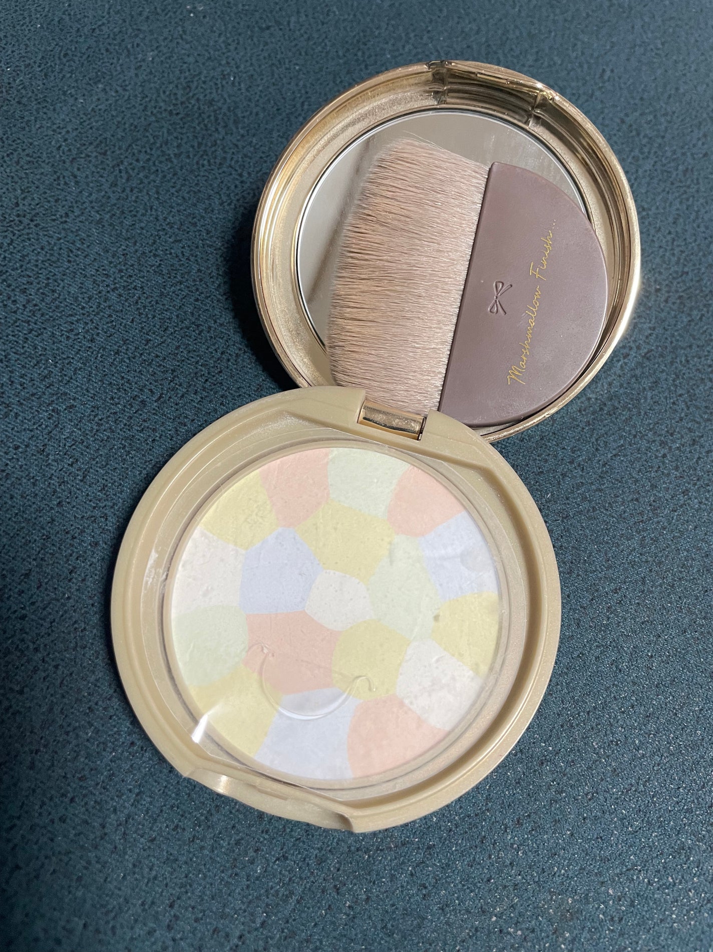 マシュマロフィニッシュパウダー ~Abloom~/キャンメイク/プレストパウダーを使ったクチコミ(2枚目)