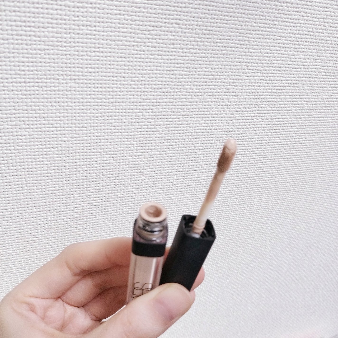 ラディアントクリーミーコンシーラー/NARS/リキッドコンシーラーを使ったクチコミ(2枚目)