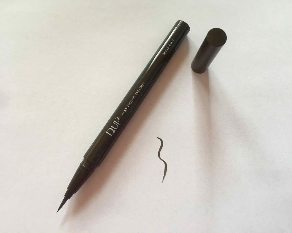 【旧品】シルキーリキッドアイライナーWP/D-UP/リキッドアイライナーを使ったクチコミ(1枚目)