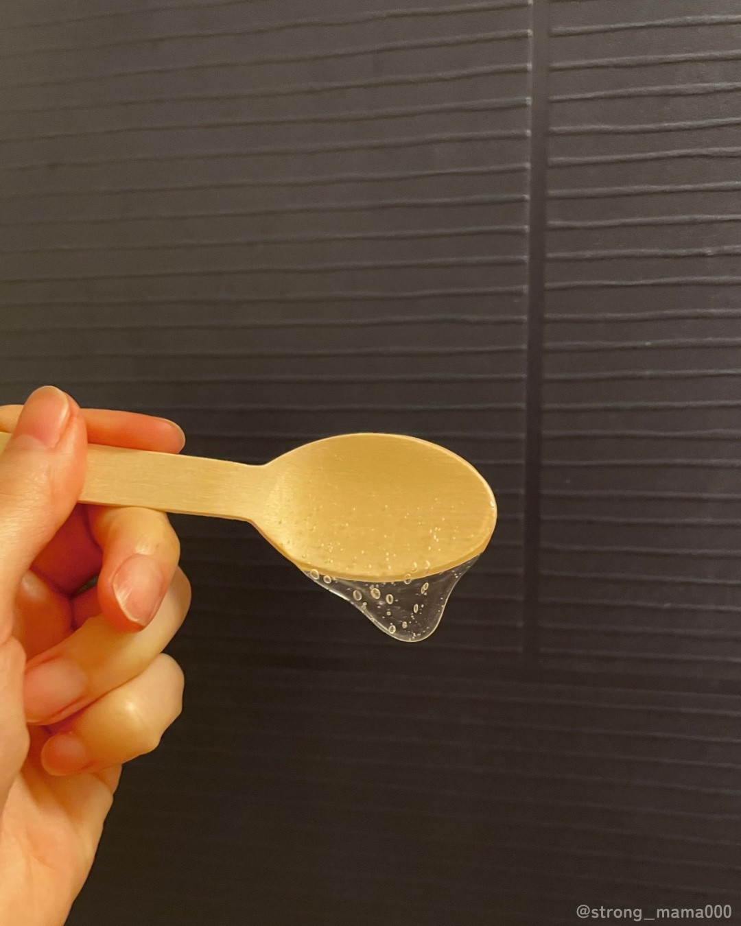 ラックス スーパーリッチクリスタル マルチダメージリペア ヘアオイル/LUX/ヘアオイルを使ったクチコミ（2枚目）