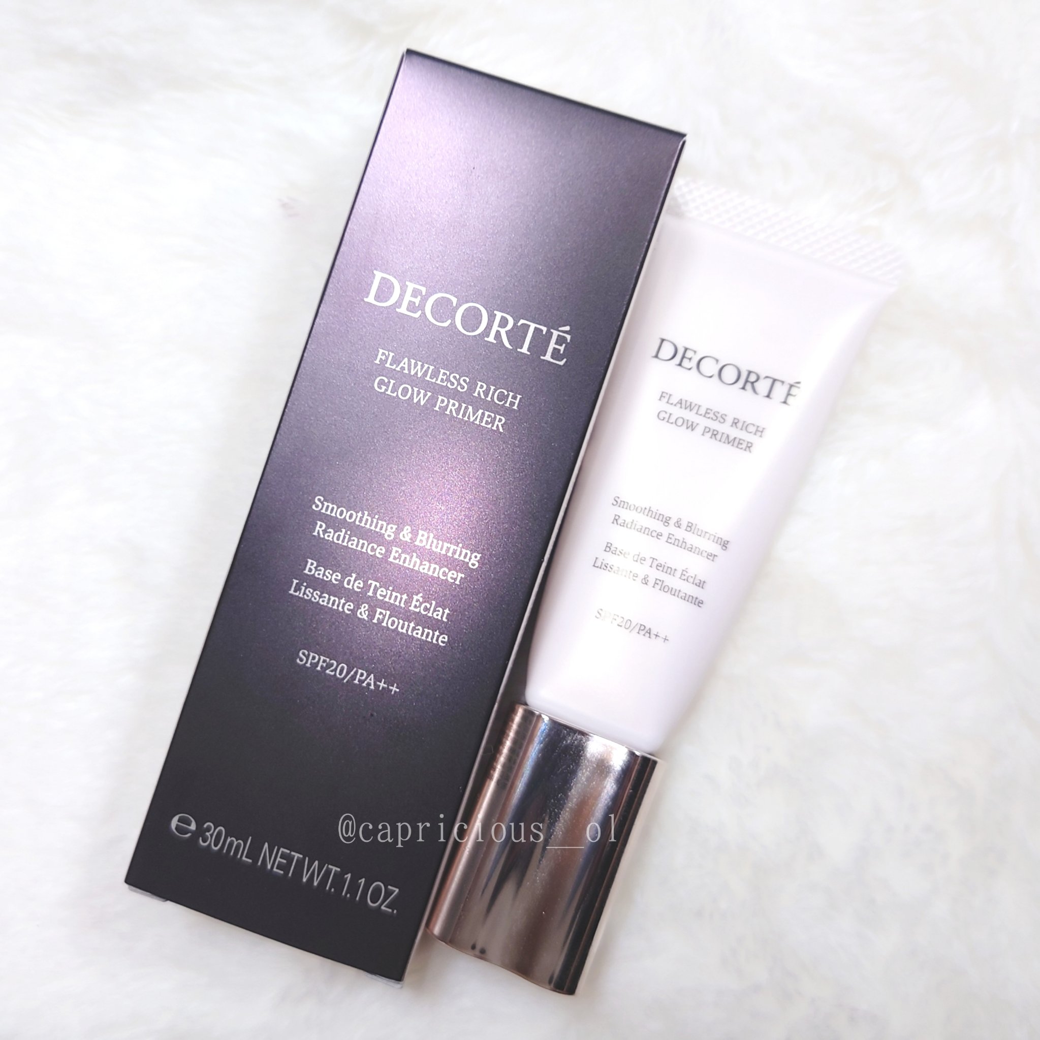 ⋱  なめらかな美しさを叶える、艶仕込みプライマー ⋰

DECORTÉ
フローレススキン グロウライザー

✁┈┈┈┈┈┈┈┈┈

発売されてから気になっていたフローレススキン グロウライザー︎︎ ❤︎︎  ̖́-‬

ゆるめのテクスチャ