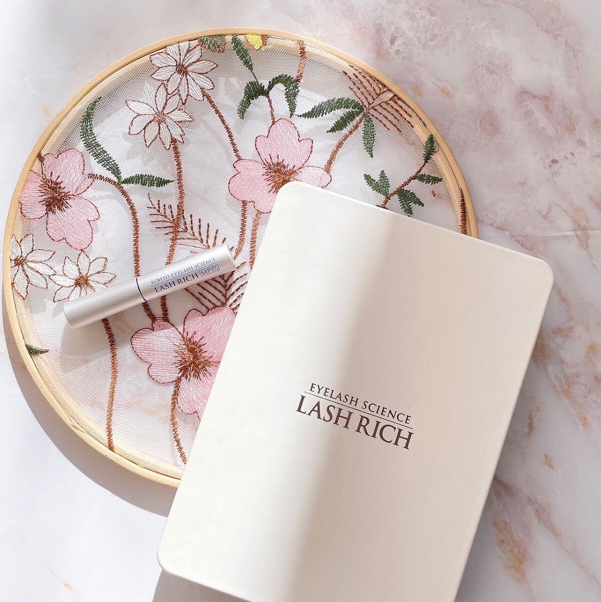 ラッシュリッチアイラッシュセラム/ロート製薬/まつげ美容液を使ったクチコミ(1枚目)