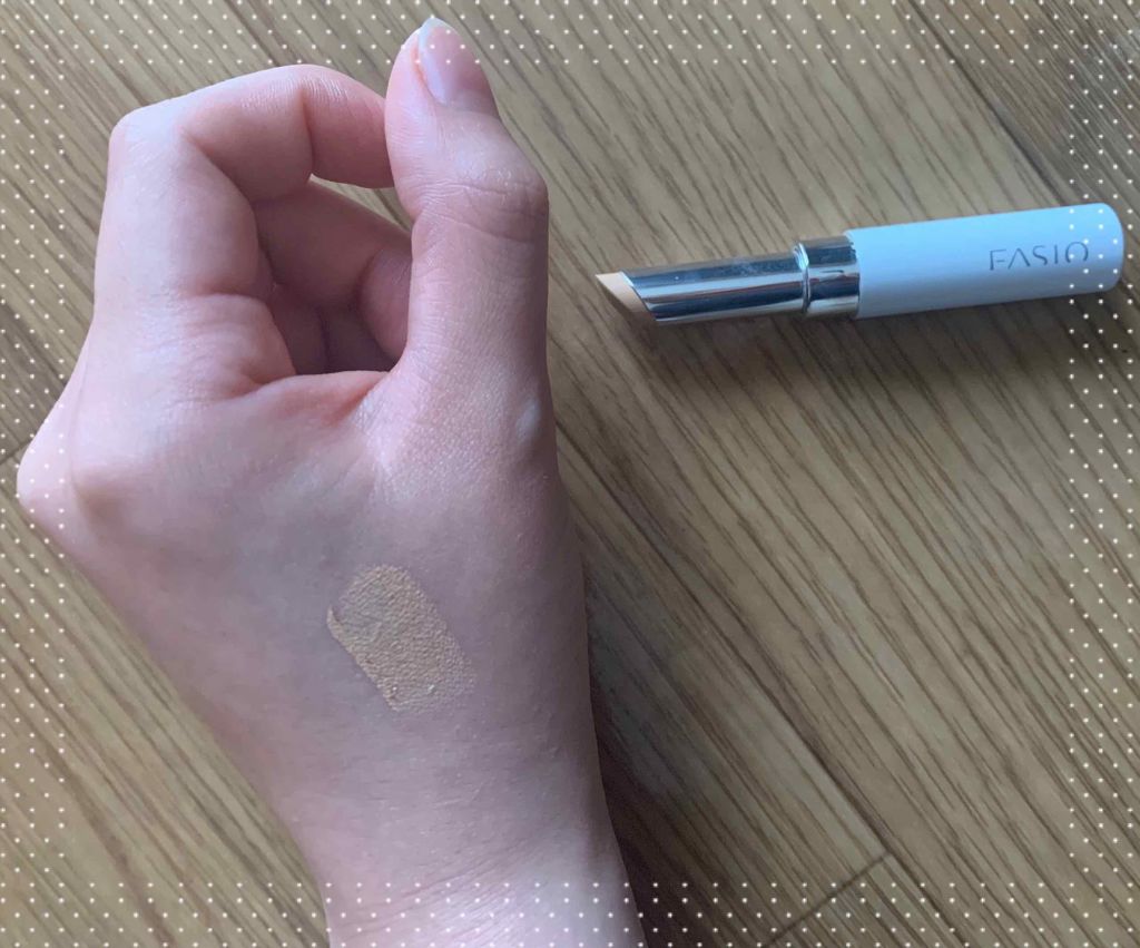 UV コンシーラー/FASIO/スティックコンシーラーを使ったクチコミ(1枚目)
