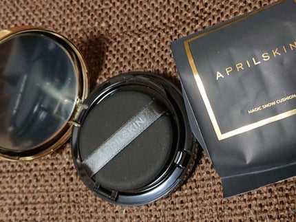 マジックスノークッションブラック 3.0/APRILSKIN/クッションファンデーションを使ったクチコミ(2枚目)