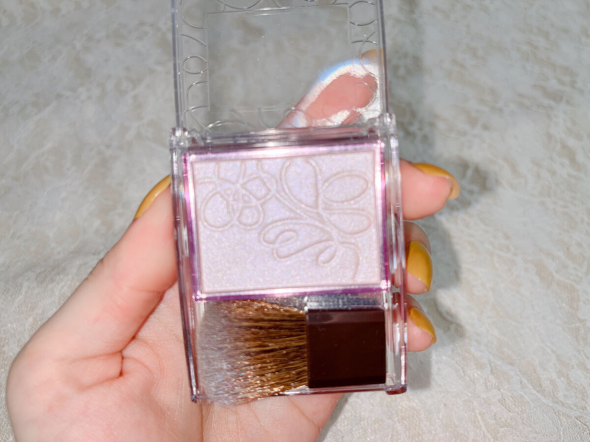 パールグロウニュアンサー/CEZANNE/パウダーハイライトを使ったクチコミ（2枚目）