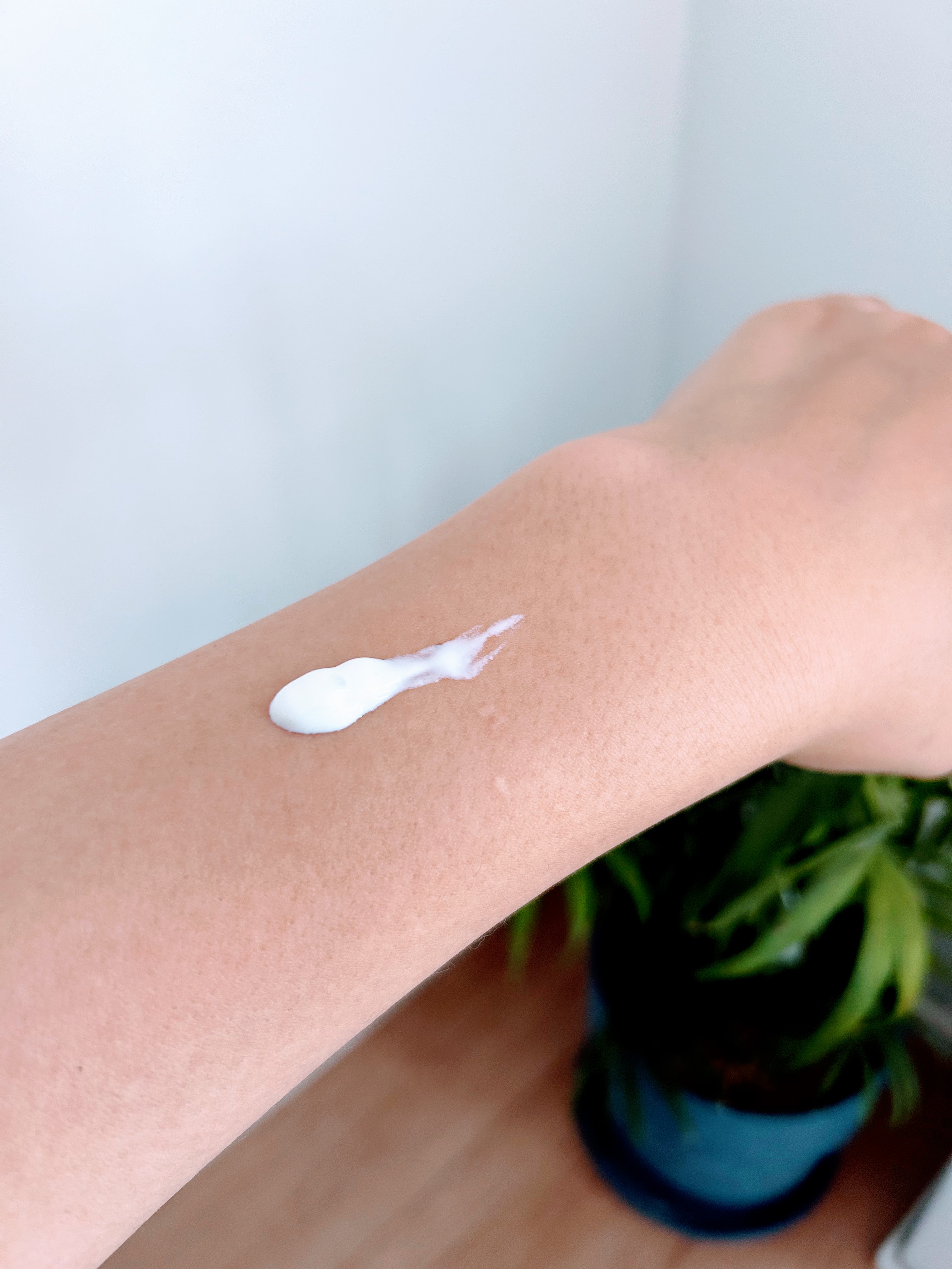 ヒアルーシカ ウォーターフィット サンセラム/SKIN1004/日焼け止めローションを使ったクチコミ（3枚目）