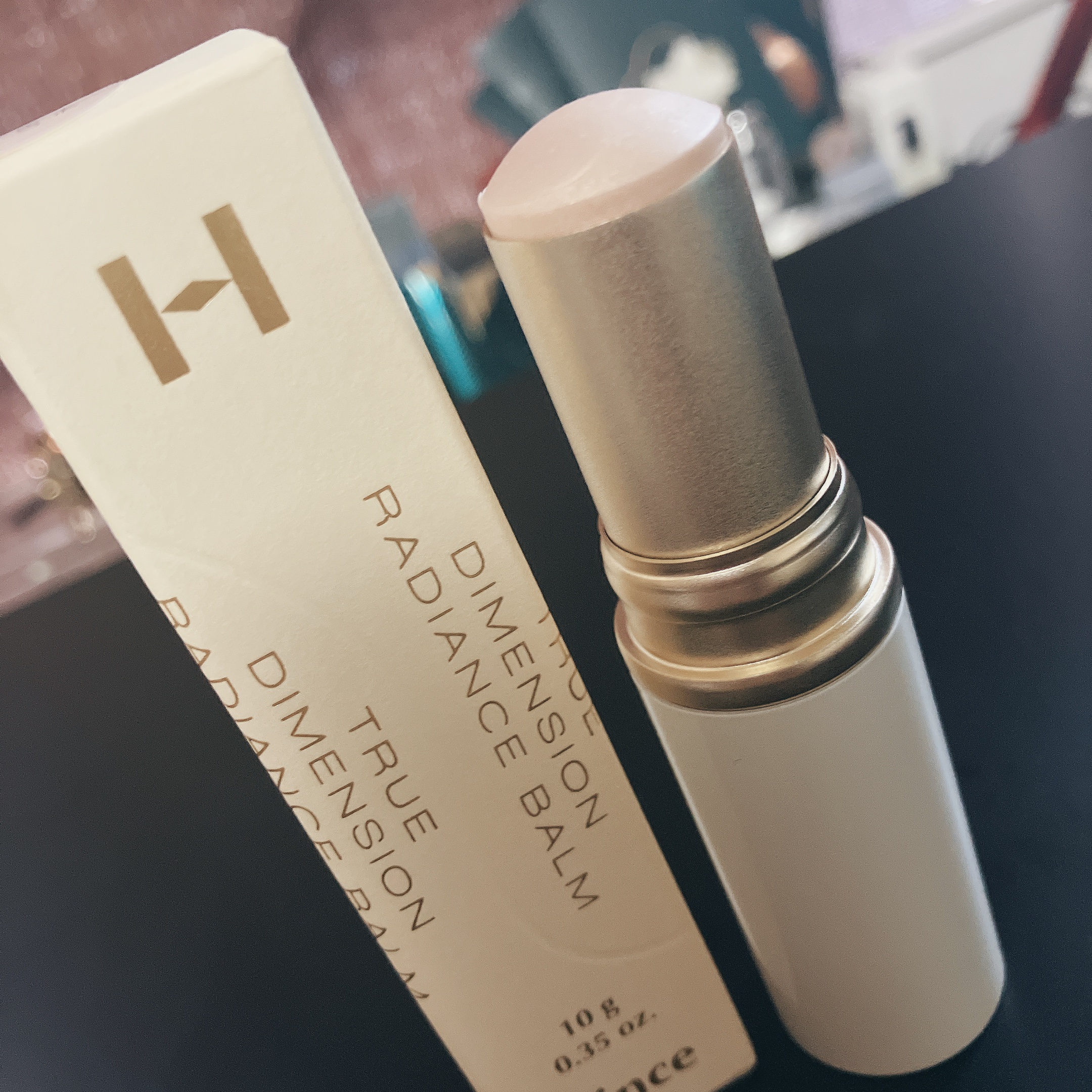 トゥルーディメンションラディアンスバーム LT001 ライト /hince/スティックハイライトを使ったクチコミ（2枚目）