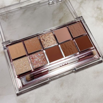 ❤︎TOMO❤︎ on LIPS 「CLIOPROEYEPALETTE🤍13PICNICBYTHE..」(6枚目)