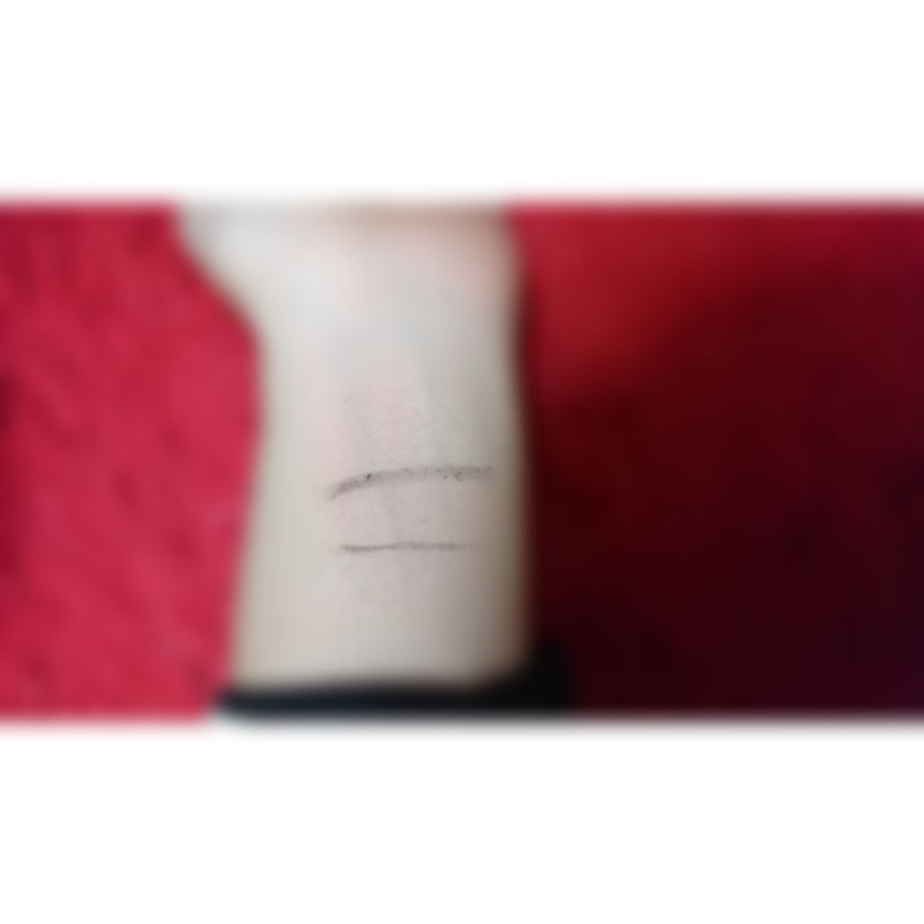 だ円芯 アルミ アイブローペンシル/DAISO/アイブロウペンシルを使ったクチコミ(2枚目)