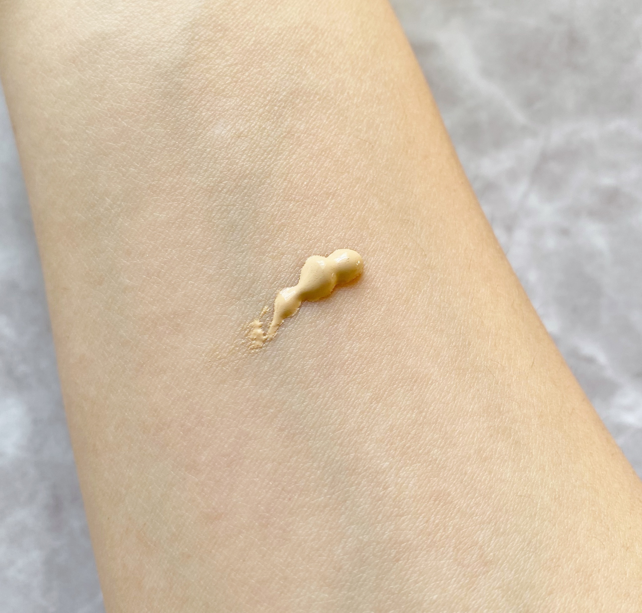 バブースムースナチュラルファンデーション/babu- (バブー)/化粧下地を使ったクチコミ（2枚目）