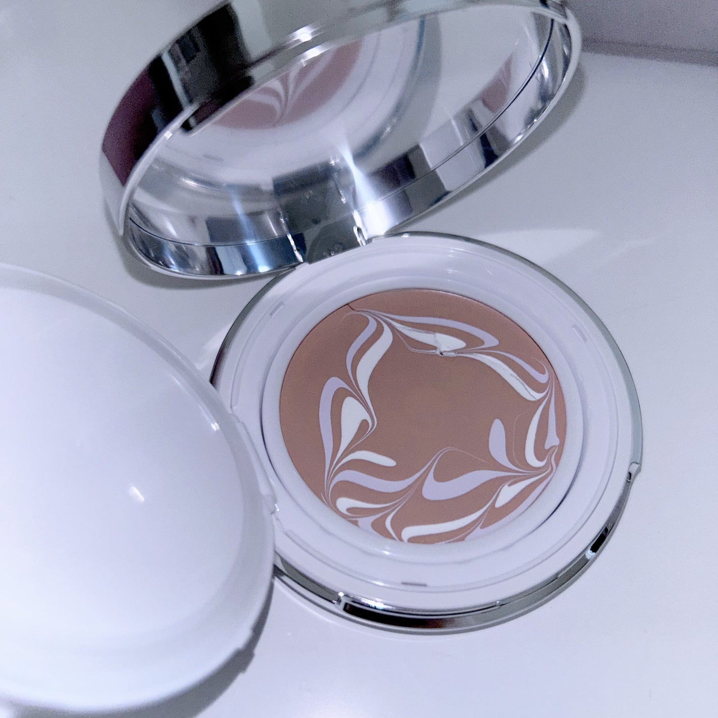 ダブル セラム バーム ファンデーション/Dr.Althea/クリーム・エマルジョンファンデーションを使ったクチコミ(2枚目)