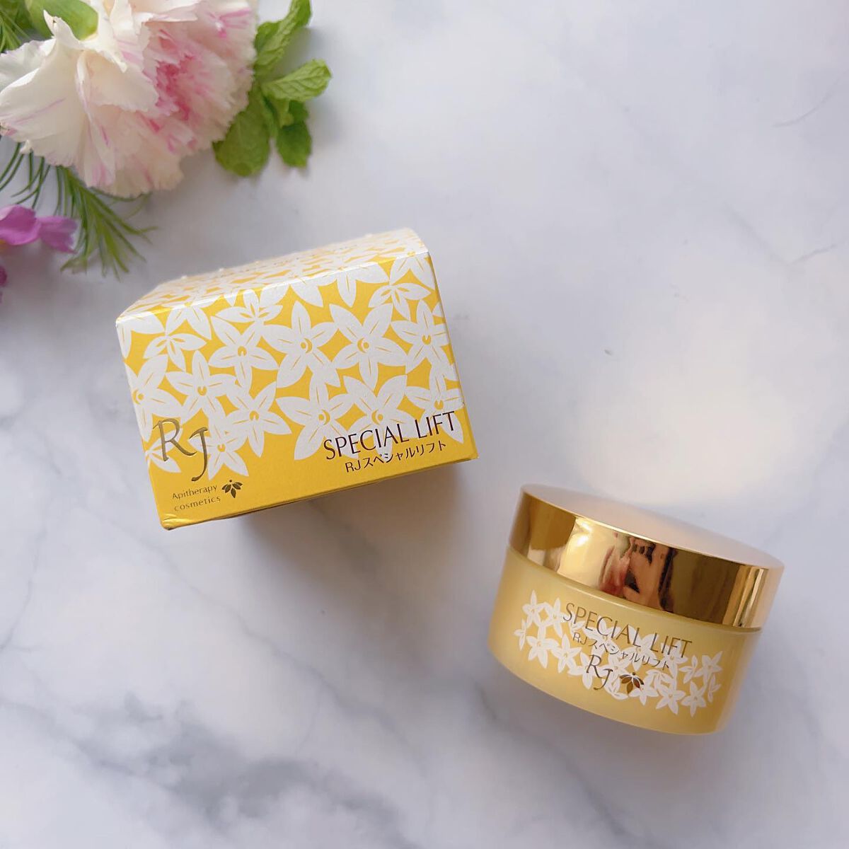 RJスペシャルリフト/アピセラピーコスメティクス/フェイスクリームを使ったクチコミ（1枚目）