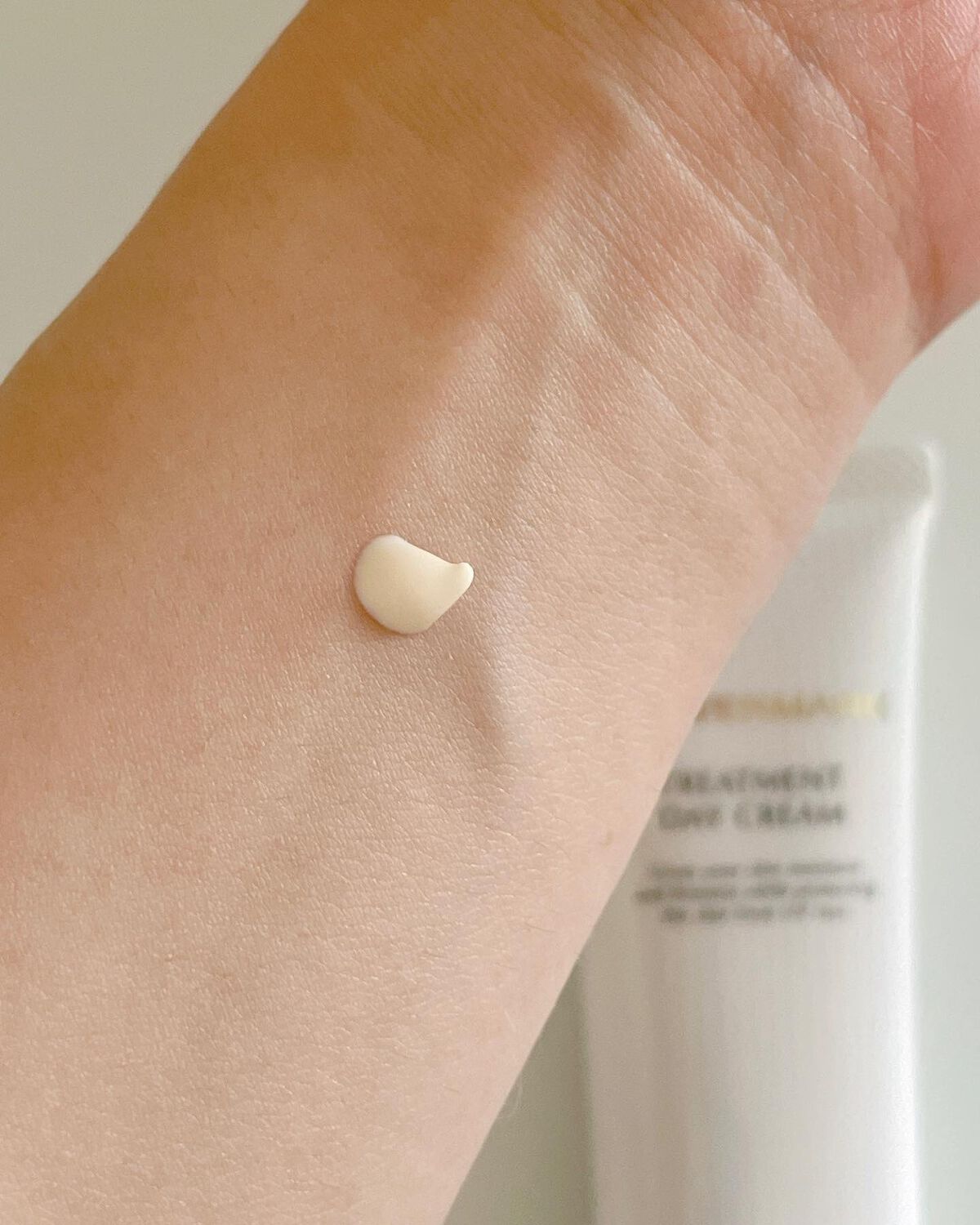 トリートメント デイ クリーム/COVERMARK/日焼け止めクリームを使ったクチコミ（3枚目）