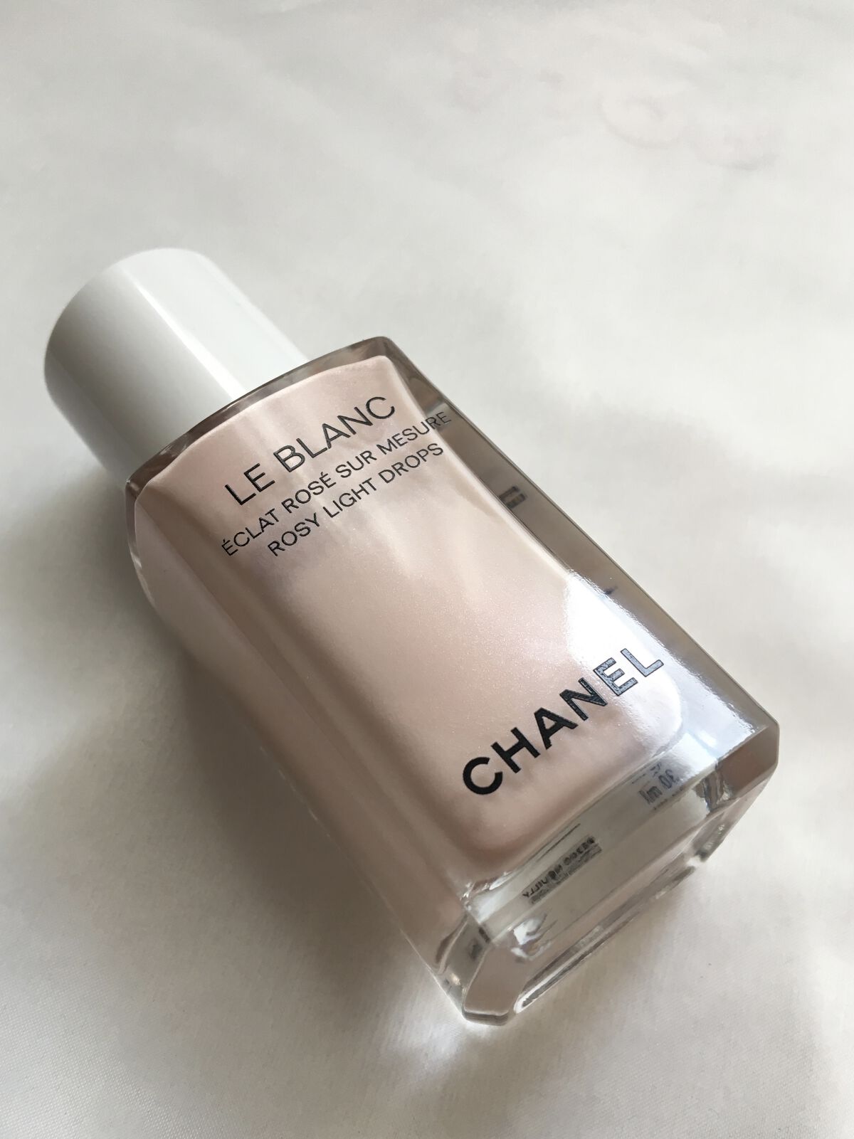 ル ブラン ロージー ドロップス/CHANEL/リキッドハイライトを使ったクチコミ（1枚目）