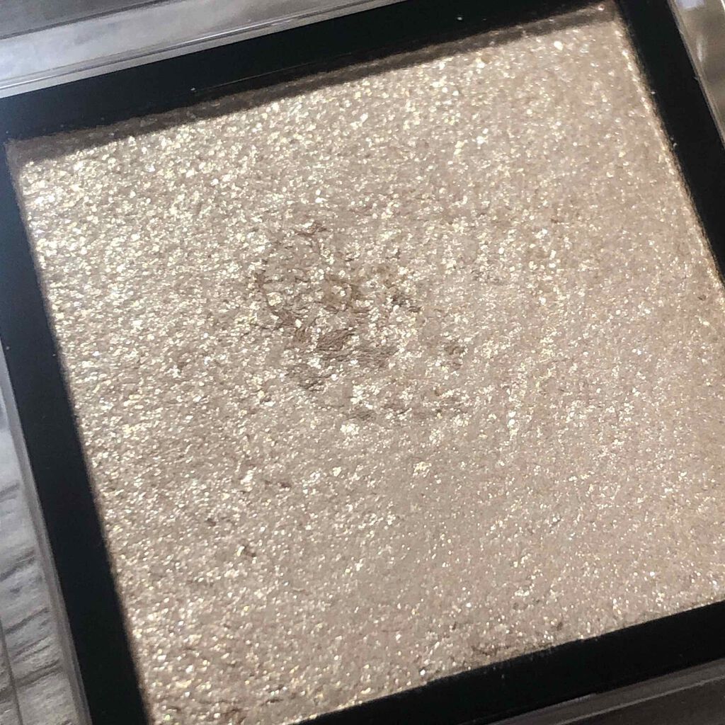 アディクション ザ アイシャドウ 81 Londolozi (M) /ADDICTION/単色アイシャドウを使ったクチコミ（2枚目）