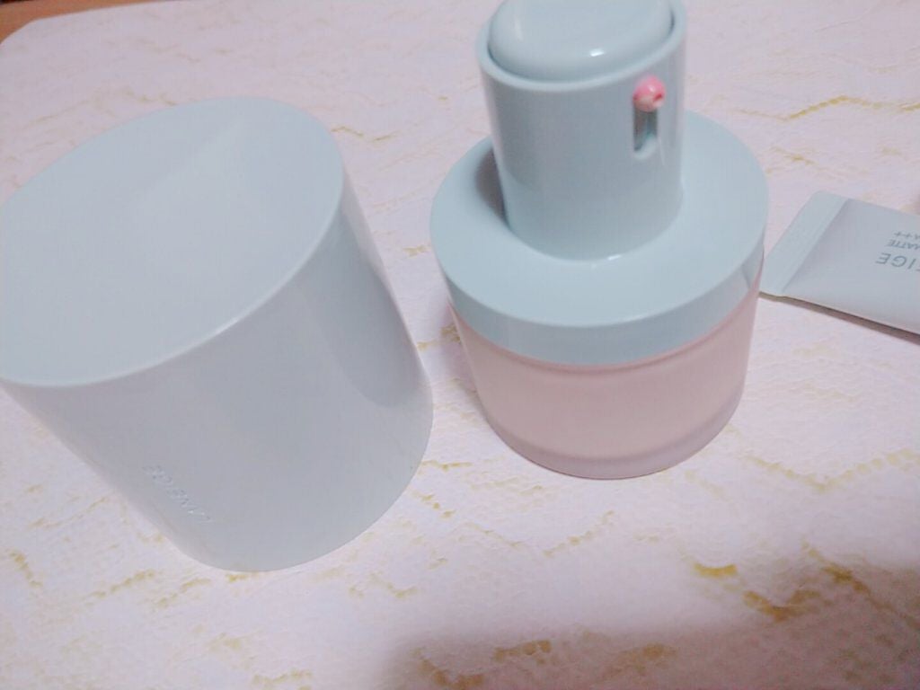 ネオファンデーション/LANEIGE/リキッドファンデーションを使ったクチコミ(2枚目)