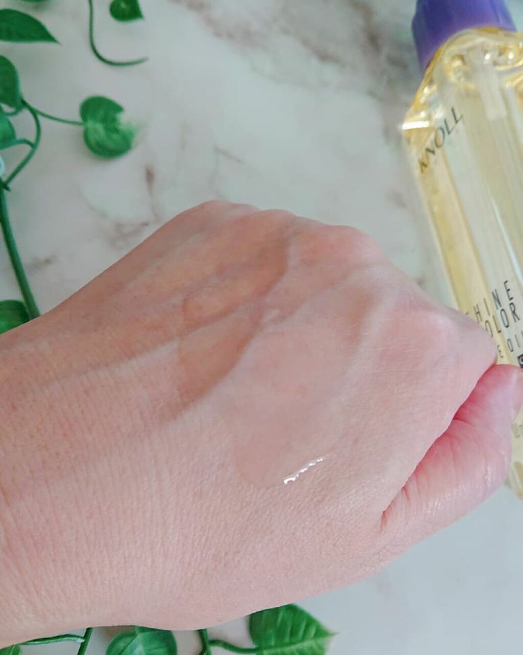 シャイン カラーケア オイル/スティーブンノル ニューヨーク/ヘアオイルを使ったクチコミ（2枚目）