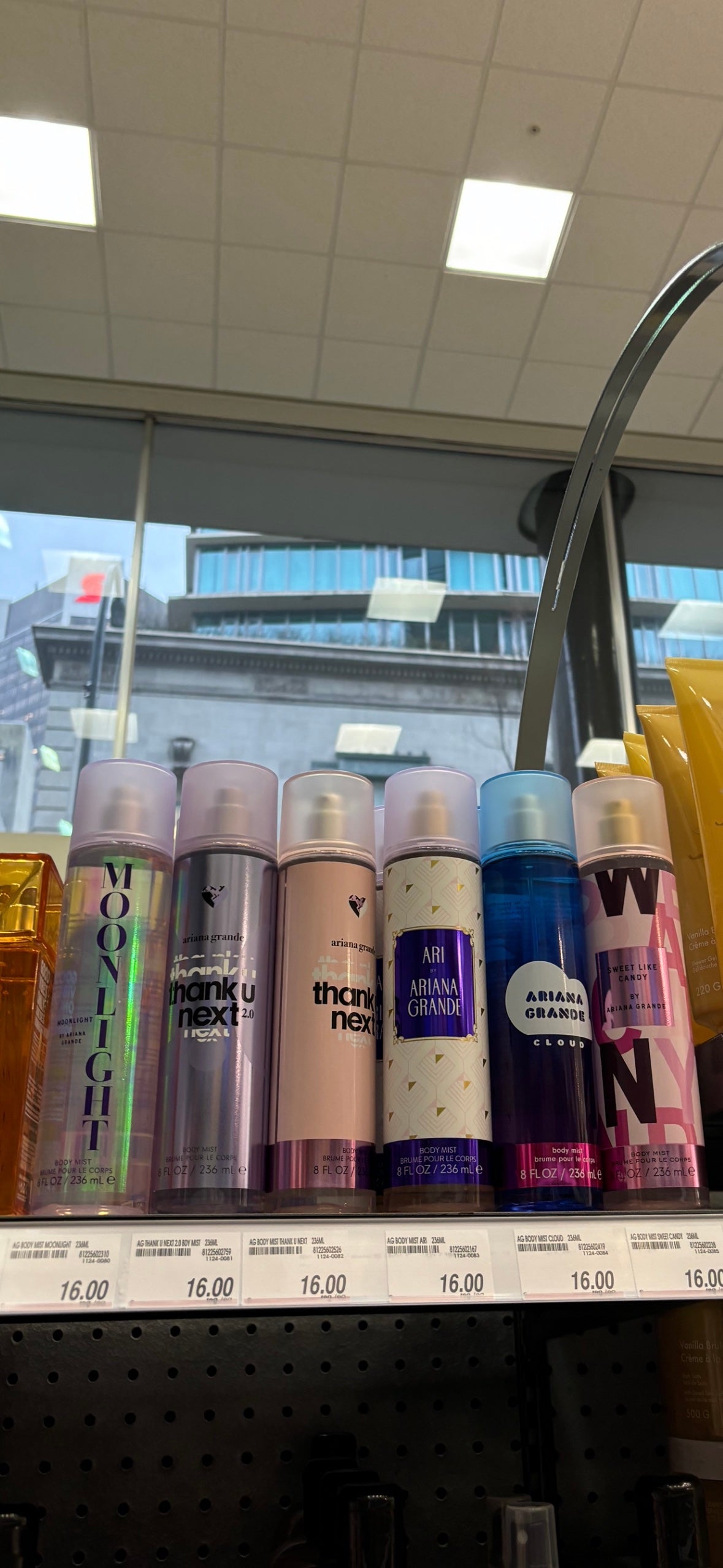 アリ バイ アリアナ・グランデ オードパルファム/アリアナ・グランデ/香水(レディース)を使ったクチコミ(1枚目)