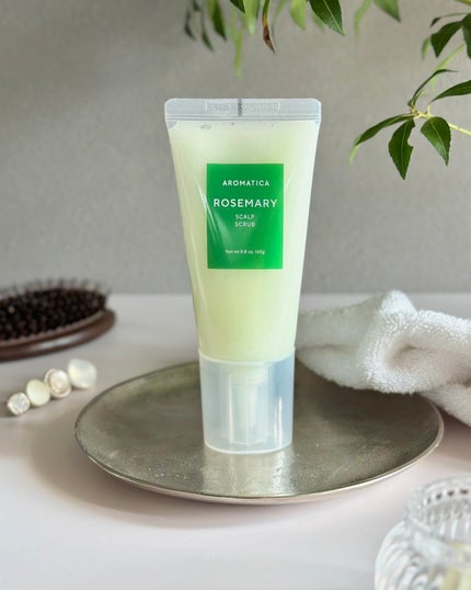 ローズマリー スカルプ スクラブ/AROMATICA/ヘッドスクラブを使ったクチコミ(5枚目)