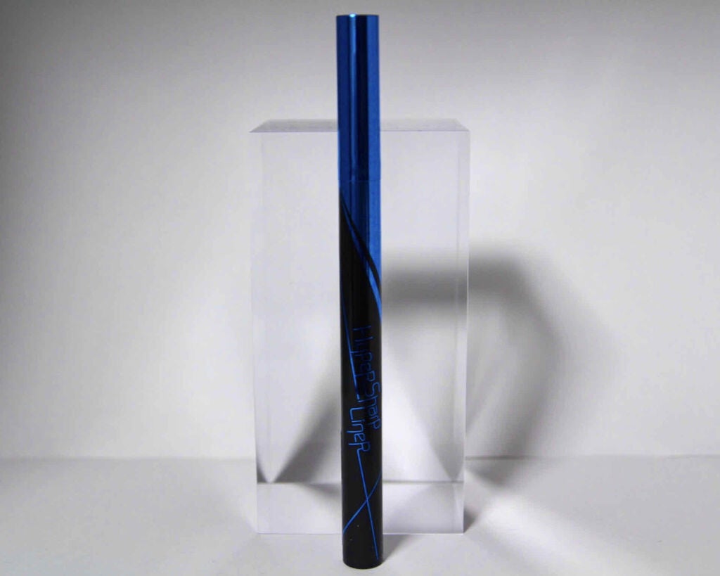 ハイパーシャープ ライナー R/MAYBELLINE NEW YORK/リキッドアイライナーを使ったクチコミ(1枚目)