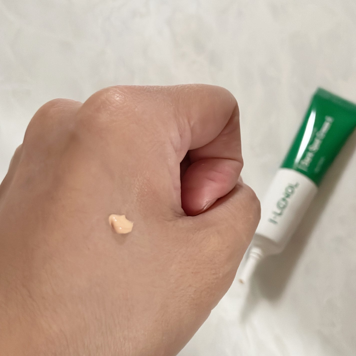 アイレノール クマクリーム/IRENOL/アイケア・アイクリームを使ったクチコミ(7枚目)