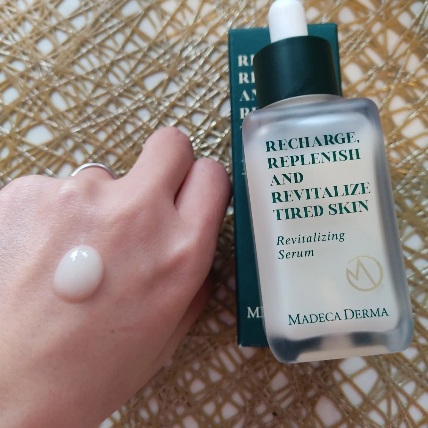 リバイタライジングセラム/マデカダーマ/美容液を使ったクチコミ（1枚目）