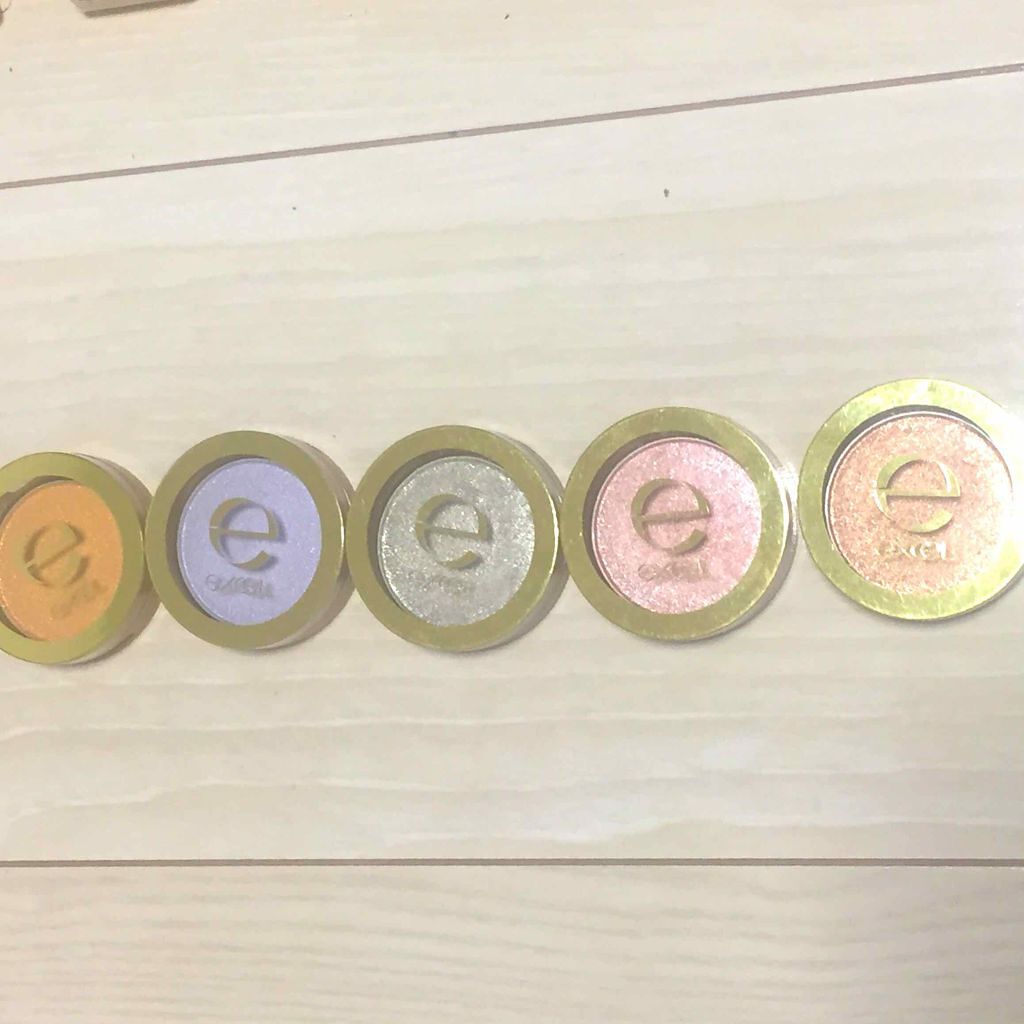 シャイニーシャドウ N/excel/単色アイシャドウを使ったクチコミ（1枚目）