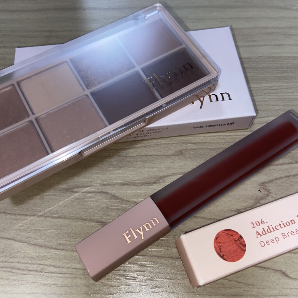 ラッスルアイシャドウパレット/Flynn/アイシャドウパレットを使ったクチコミ（2枚目）