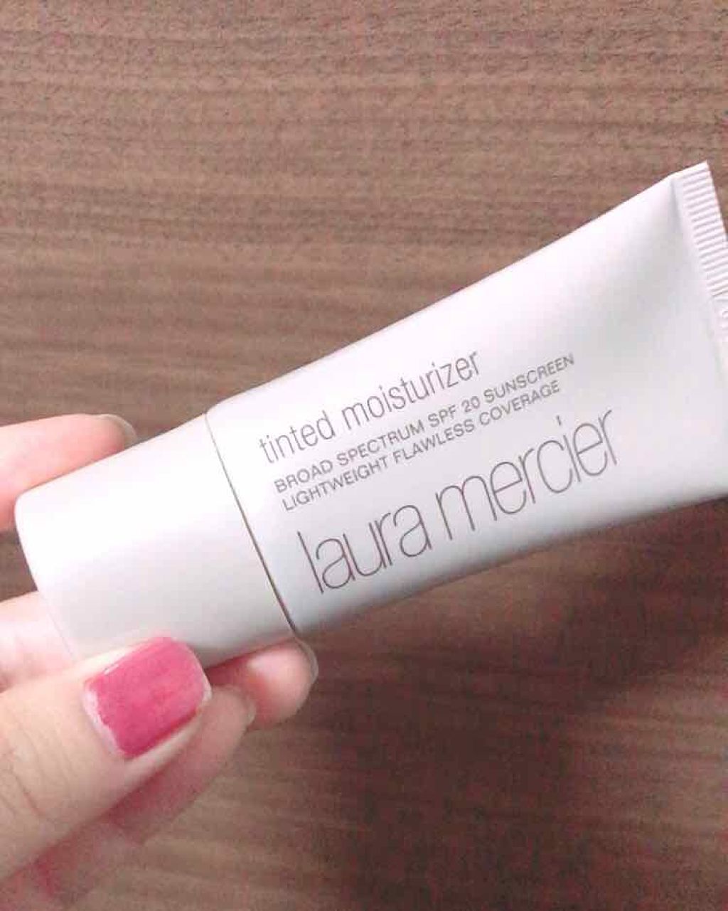 tinted moisturizer spf 20/ローラ メルシエ/化粧下地を使ったクチコミ(1枚目)