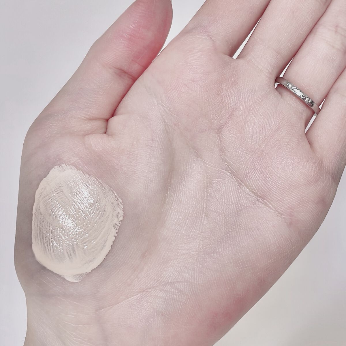 リキッド セラム ファンデーション 02 アイボリー/DAISY DOLL by MARY QUANT/リキッドファンデーションを使ったクチコミ（3枚目）