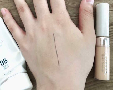 ストレッチコンシーラー/CEZANNE/リキッドコンシーラーを使ったクチコミ(3枚目)