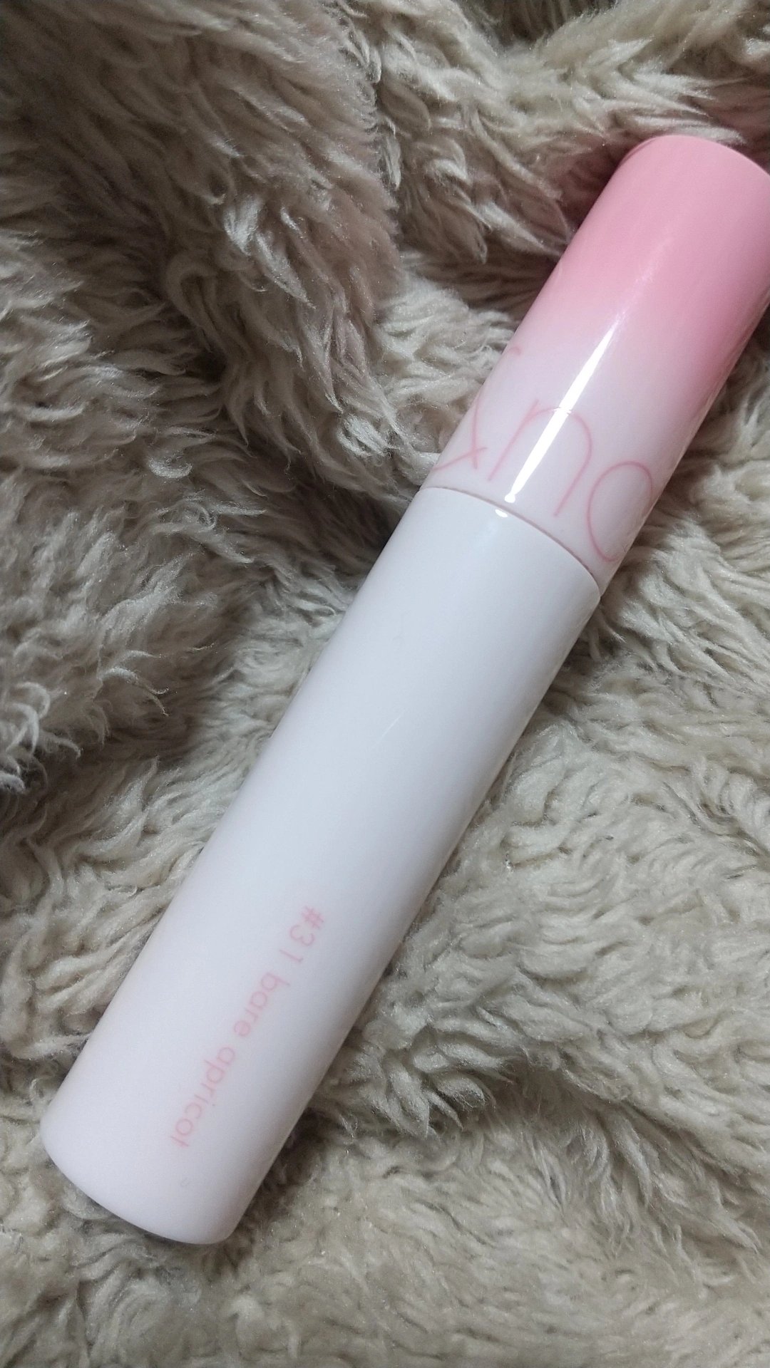 ジューシーラスティングティント 31 ベアアプリコット(BARE APRICOT)/rom&nd/リップティントを使ったクチコミ（1枚目）