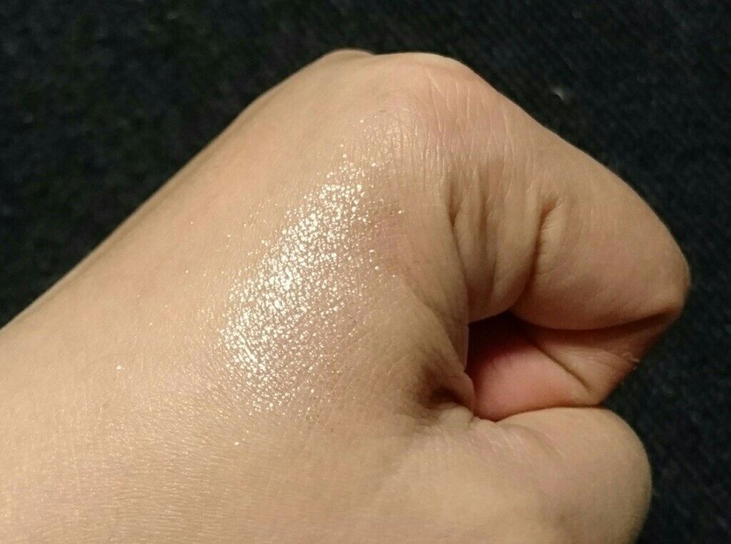 ジルスチュアート クリスタルブルーム ジェリービジュー/JILL STUART/ジェル・クリームアイシャドウを使ったクチコミ（3枚目）