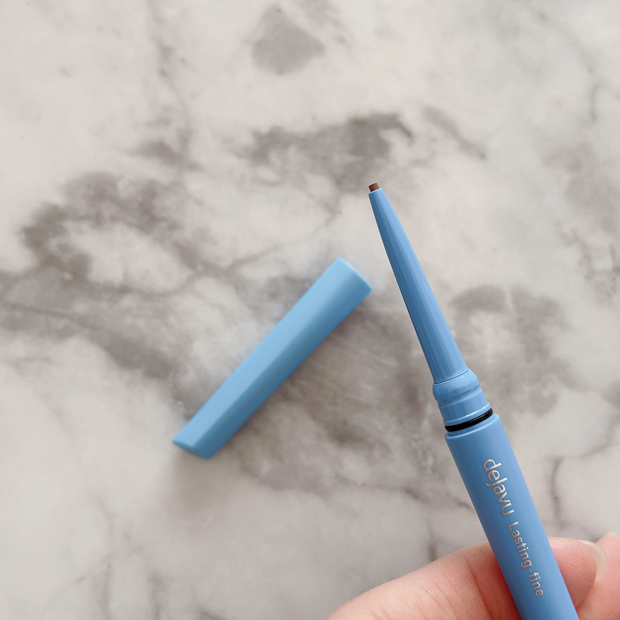 「密着アイライナー」極細クリームペンシル/デジャヴュ/ペンシルアイライナーを使ったクチコミ（2枚目）