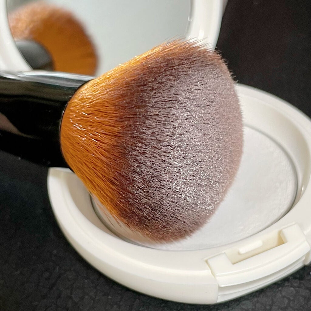 アクメディカ 薬用 フェイスパウダー クリア N/ナリスアップ/プレストパウダーを使ったクチコミ(4枚目)