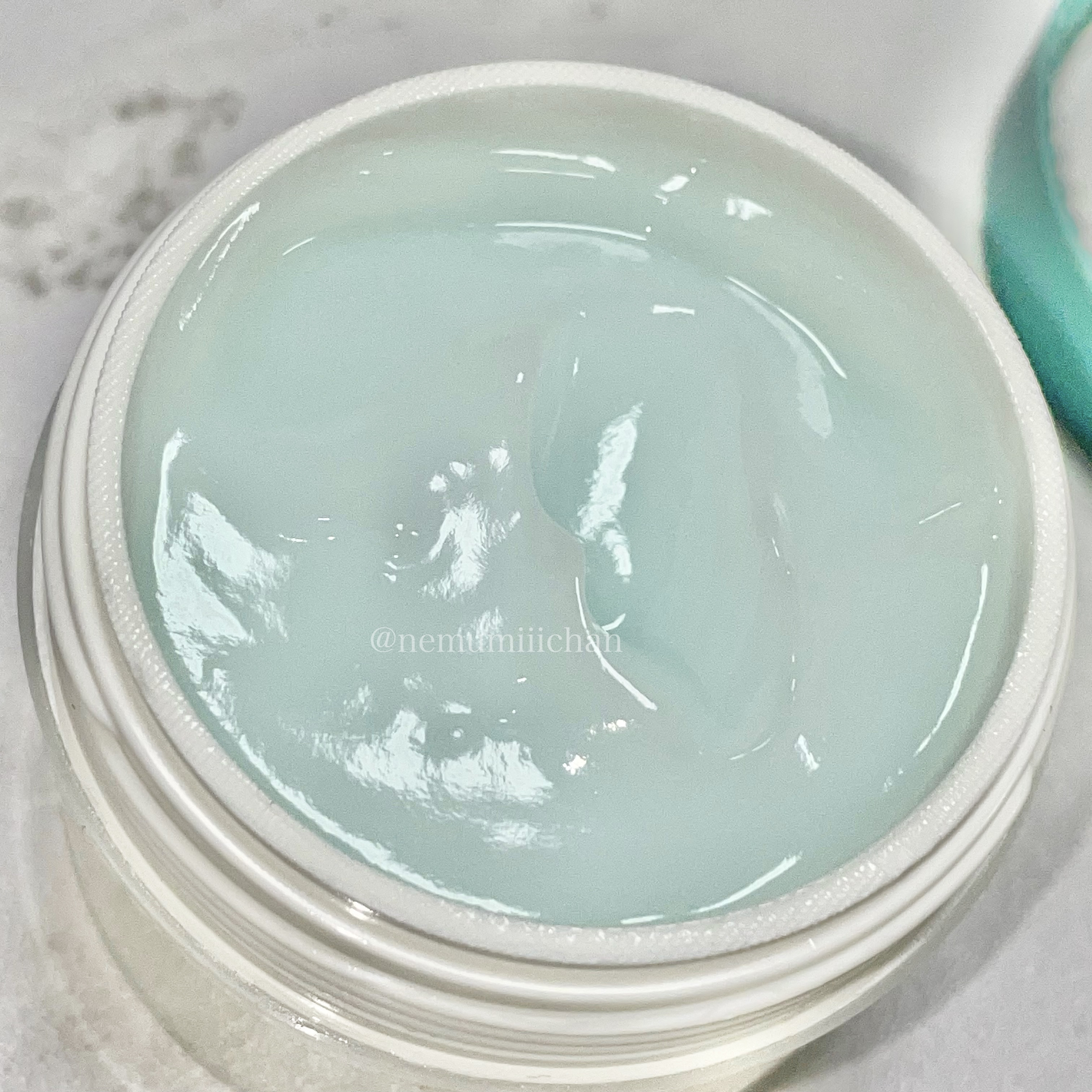 ミルキージェル　オイルコントロール/アベンヌ/オールインワン化粧品を使ったクチコミ（2枚目）