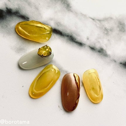 ネイルホリック Juicy color YE503/ネイルホリック/マニキュアの画像