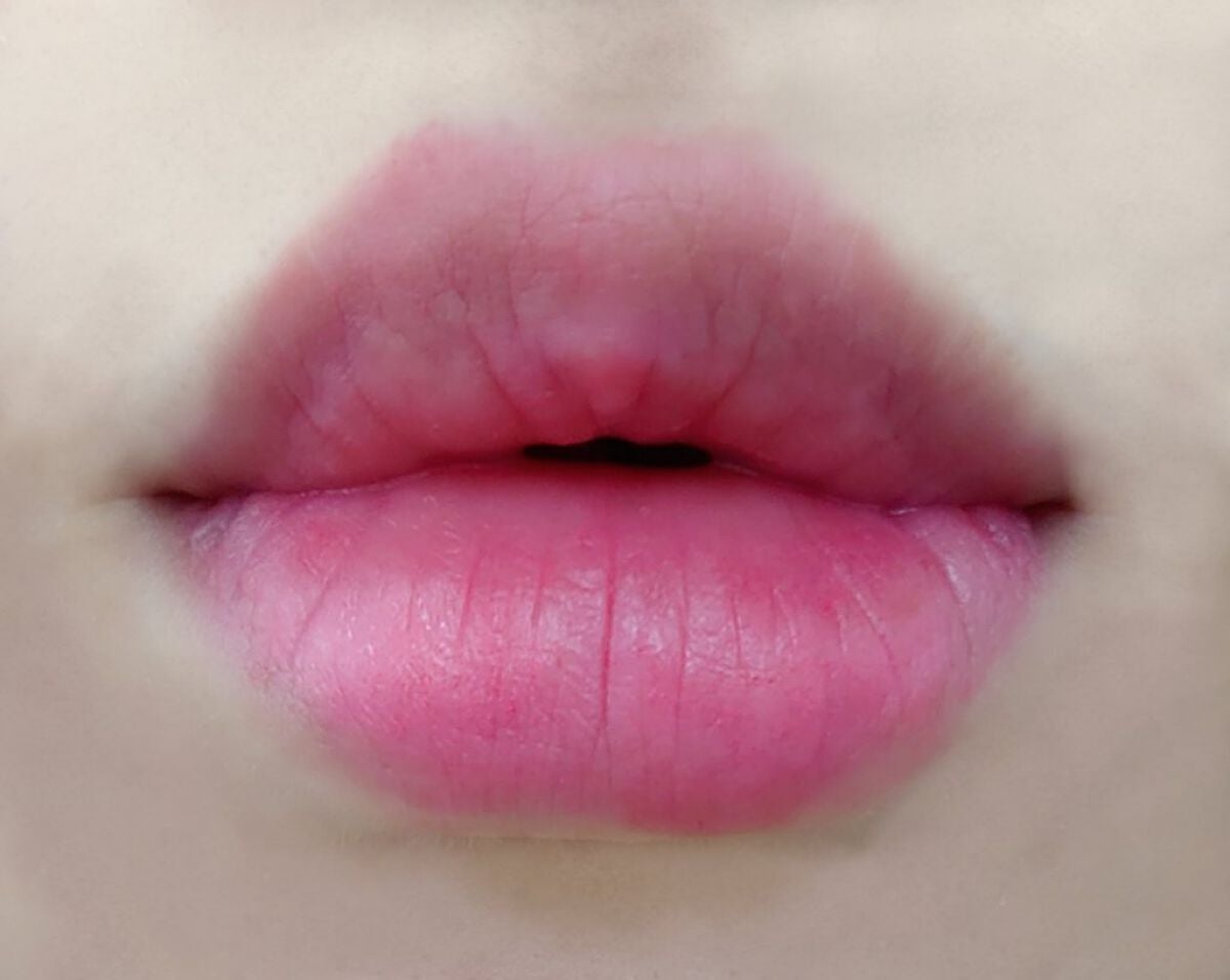 センシュアルスパイシーヌードボリュームマット/HERA/口紅を使ったクチコミ(4枚目)